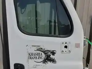 Used 2015 FREIGHTLINER Cascadia 125 Door (Stock #1533-26)) Part Image