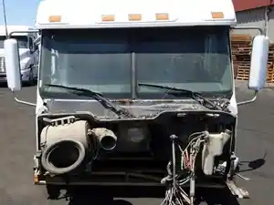 Used 2009 FREIGHTLINER COLUMBIA 120 Cab (Stock #1322-13)) Part Image