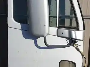 Used 2008 FREIGHTLINER COLUMBIA 120 Door (Stock #194-21)) Part Image