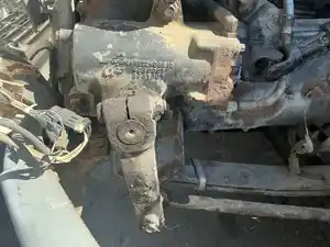 Used 2000 FREIGHTLINER FL70 Steering Gear (Stock #4481-4)) Part Image