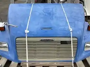 Used 2000 Freightliner FL70 Hood (Stock #1890807)) Part Image