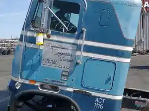 Used 1978 FREIGHTLINER Cab (Stock #786-14)) Part Image