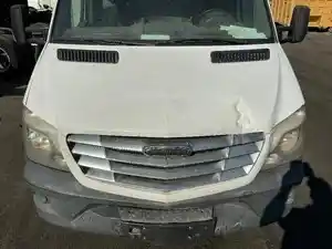 Used 2016 FREIGHTLINER SPRINTER 3500 Grille (Stock #4412-36)) Part Image