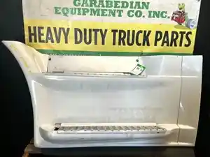 Used 2016 Freightliner Cascadia 113 Cab Fairing (Stock #2010-18)) Part Image
