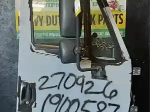 Used 2009 INTERNATIONAL ProStar Door (Stock #UPS-270926-14)) Part Image