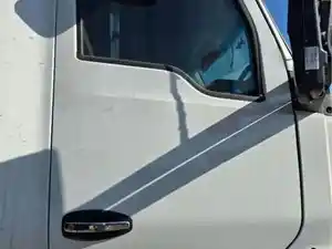 Used 2019 KENWORTH T680 Door (Stock #1790-18)) Part Image