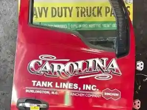 Used 2020 KENWORTH T680 Door (Stock #1095-11)) Part Image