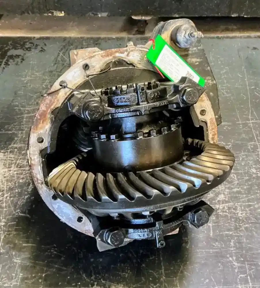 Used, Recycled, New, and Aftermarket Heavy Duty Truck Parts