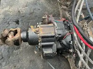 Used 1970 Meritor/Rockwell SQHDF Front Rear (Tandem Front) (Stock #2034-4)) Part Image