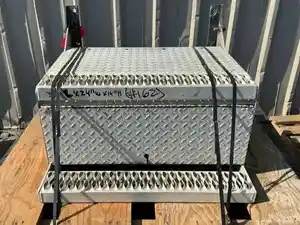 Used 1985 PETERBILT 359 Tool Box (Stock #162-6)) Part Image