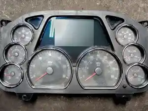 Used 2020 PETERBILT 579 Instrument Cluster (Stock #998-14)) Part Image