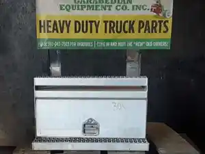 Used 1990 Peterbilt 377 Tool Box (Stock #4539441)) Part Image
