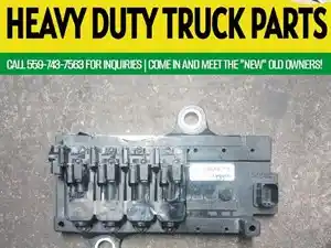 Used 2022 PETERBILT 579 Chassis Control Module (Stock #1551-41)) Part Image