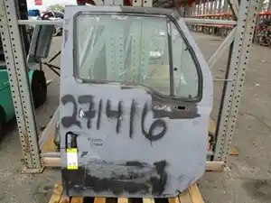 Used 2009 Sterling A9500 Door (Stock #1828391)) Part Image