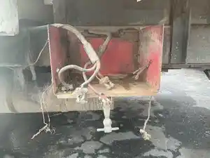 Used 1985 FORD F700 Battery Box (Stock #4376-9)) Part Image