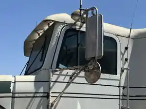 Used 1994 FREIGHTLINER FLC Mirror (Stock #4464-20)) Part Image