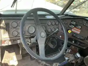 Used 1994 FREIGHTLINER FLC Steering Wheel (Stock #4464-46)) Part Image