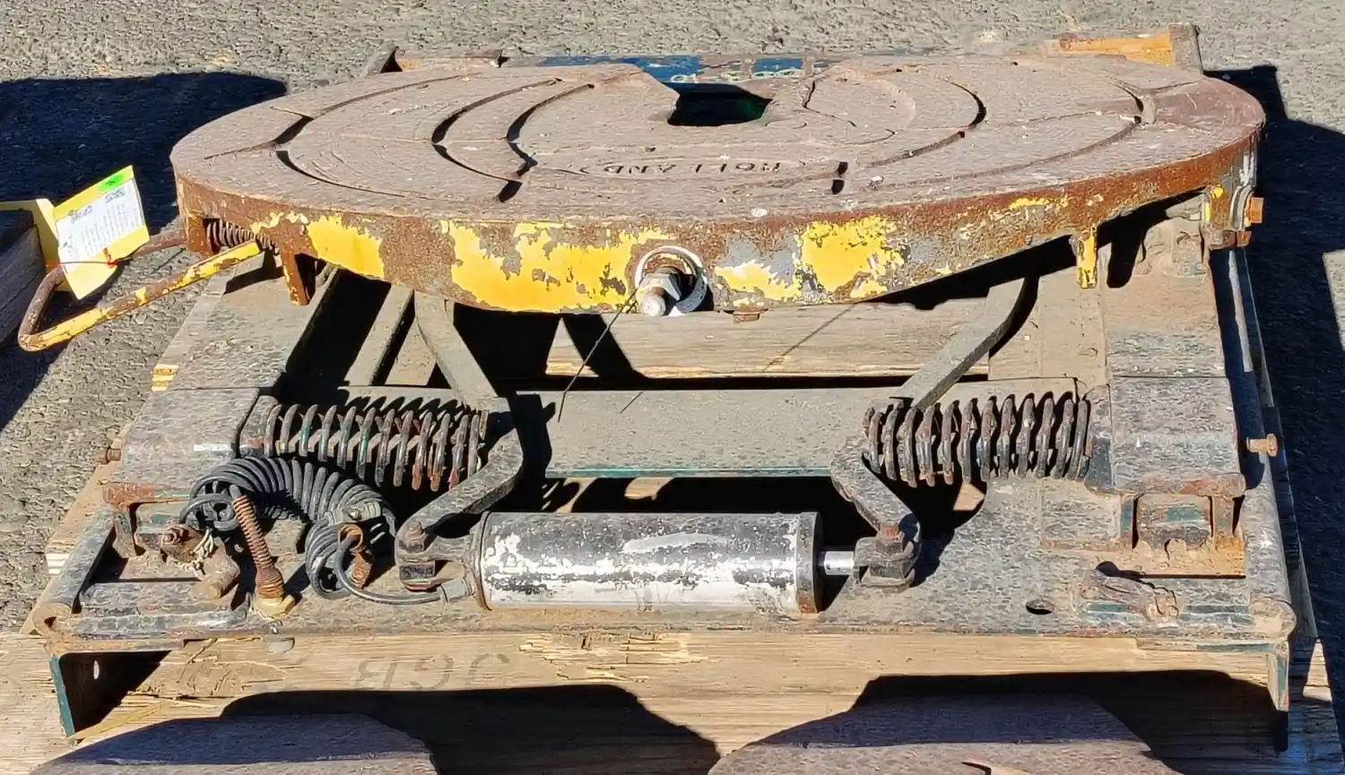 Used 1995 HOLLAND Air Slide Fifth Wheel