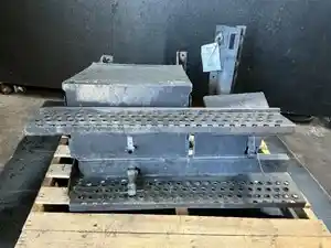 Used 1997 INTERNATIONAL 4700 Battery Box (Stock #4206-8)) Part Image