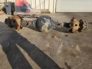 Used 1997 SPICER S150S Axle Housing (Rear) (Stock #UPS-657136-4)) Part Image