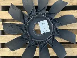 Used 2013 PETERBILT 384 Fan (Stock #4418-39)) Part Image