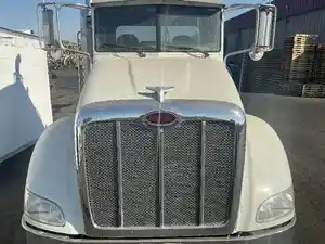 Used 2013 PETERBILT 384 Hood (Stock #4418-20)) Part Image