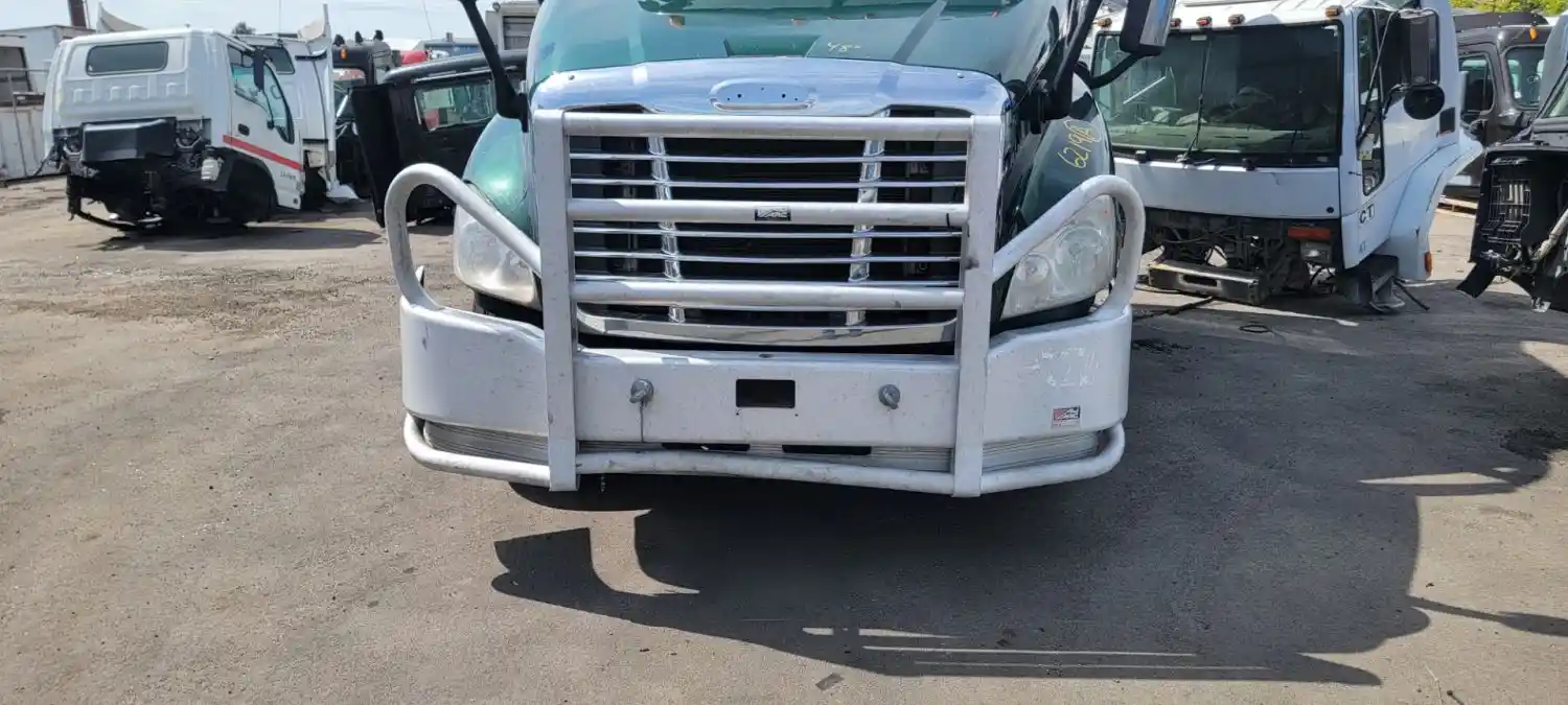 Used 2014 Freightliner Cascadia 125 Moose Bumper for sale Fresno