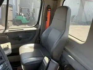 Used 2016 FREIGHTLINER CASCADIA Cab (Stock #4445-36)) Part Image