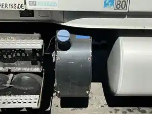 Used 2016 VOLVO VNL DEF Tank (Stock #4504-12)) Part Image