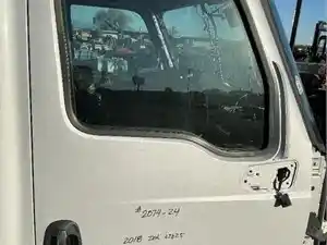 Used 2018 INTERNATIONAL LT625 Door (Stock #2074-24)) Part Image