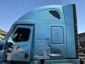 Used 2019 FREIGHTLINER Cascadia 126 Cab (Stock #4490-29)) Part Image