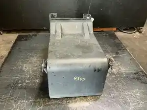 Used 2019 KENWORTH T680 Battery Box (Stock #4347-12)) Part Image