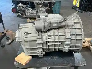 Used 2019 PACCAR PO-16F112C Transmission Assy (Stock #4348-2)) Part Image