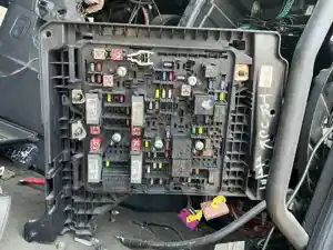 Used 2023 FREIGHTLINER CASCADIA Fuse Box (Stock #4556-9)) Part Image