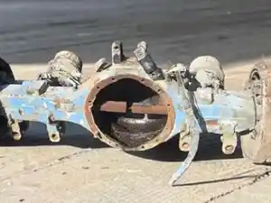 Used EATON RS405 Axle Housing (Rear) (Stock #31953)) Part Image