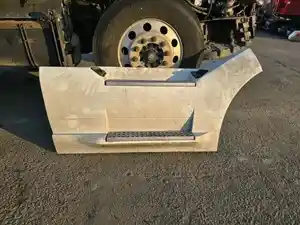 Used 2021 VOLVO VNL Cab Fairing (Stock #1891-16)) Part Image