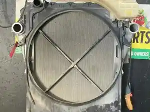 Used 2016 VOLVO VNL Cooling Assembly (Stock #1819-10)) Part Image