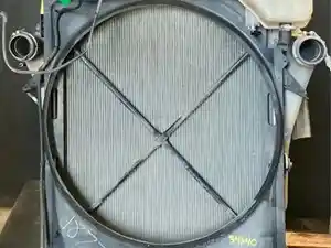 Used 2012 VOLVO VNL Cooling Assembly (Stock #1877-5)) Part Image