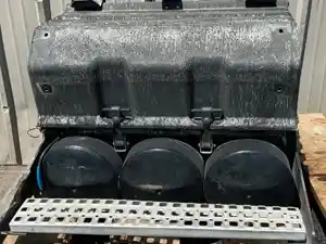 Used 2014 VOLVO VNL Battery Box (Stock #1641-10)) Part Image