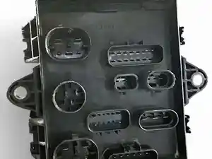 Used 2016 VOLVO VNL Fuse Box (Stock #1695-30)) Part Image