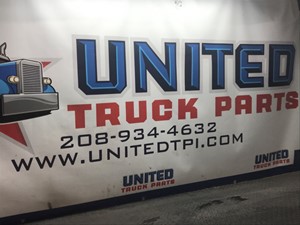 Used 1984 Mack RS686LS Battery Box (Stock #P-6176)) Part Image