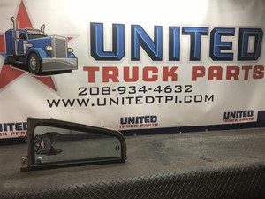 Used 2000 Freightliner CLASSIC XL Door Vent Window (Stock #P-5712)) Part Image