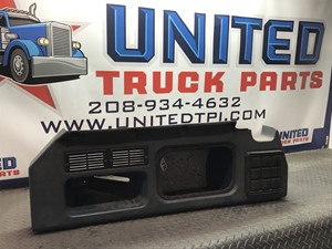 Used 2000 Peterbilt 379 UNIBILT Sleeper Part (Stock #P-5774)) Part Image