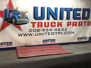 Used 2000 Peterbilt 379 UNIBILT Sleeper Part (Stock #P-5752)) Part Image