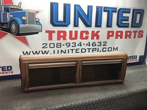 Used 2000 Peterbilt 379 UNIBILT Sleeper Part (Stock #P-5738)) Part Image