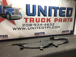 Used 2000 Peterbilt 379 UNIBILT Sleeper Part (Stock #P-5776)) Part Image