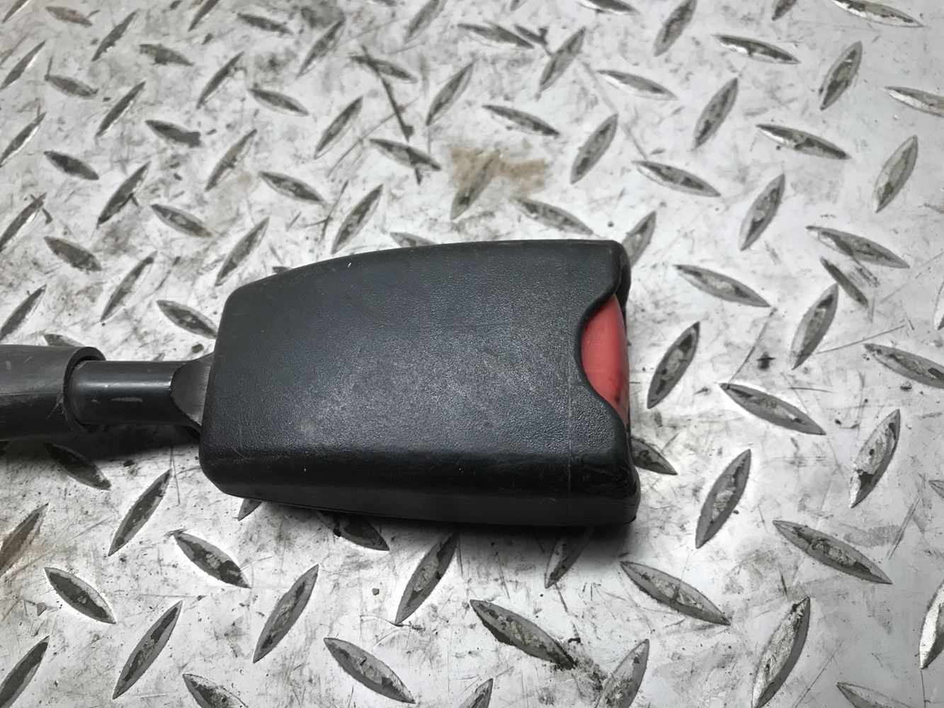 2008 Volvo VNL (Stock SV171826) Seat Belt Buckles TPI