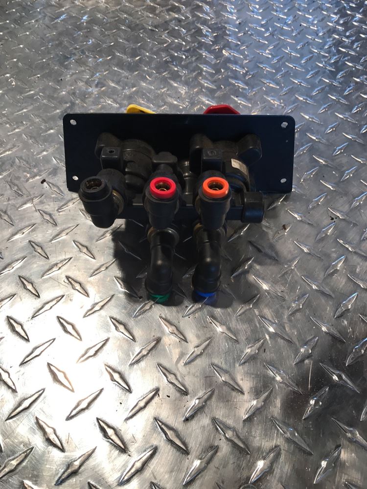 Used 2010 Bendix ABS Relay Valve for sale Gooding Idaho United States