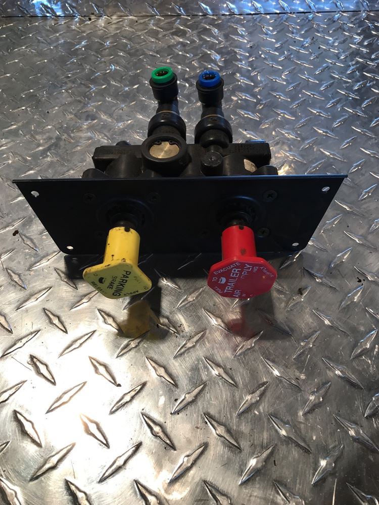 Used 2010 Bendix ABS Relay Valve for sale Gooding Idaho United States