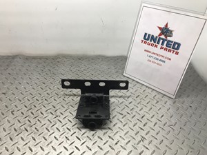 Used 2014 Volvo VNL Bracket (Stock #SV-17-90-47)) Part Image